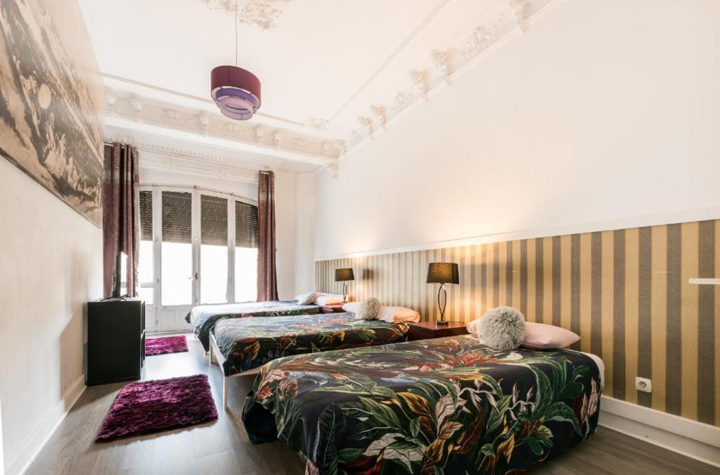 M&F 7 Rooms/7 Bathrooms Over Gran Via Madrid Eksteriør billede
