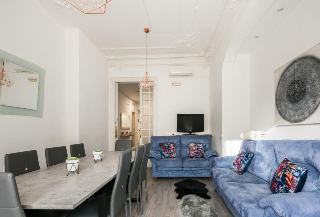 M&F 7 Rooms/7 Bathrooms Over Gran Via Madrid Eksteriør billede