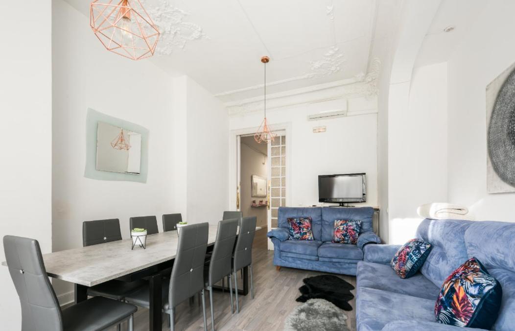 M&F 7 Rooms/7 Bathrooms Over Gran Via Madrid Eksteriør billede