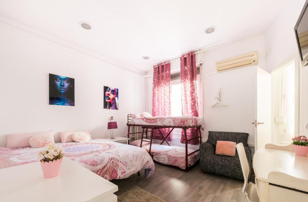 M&F 7 Rooms/7 Bathrooms Over Gran Via Madrid Eksteriør billede