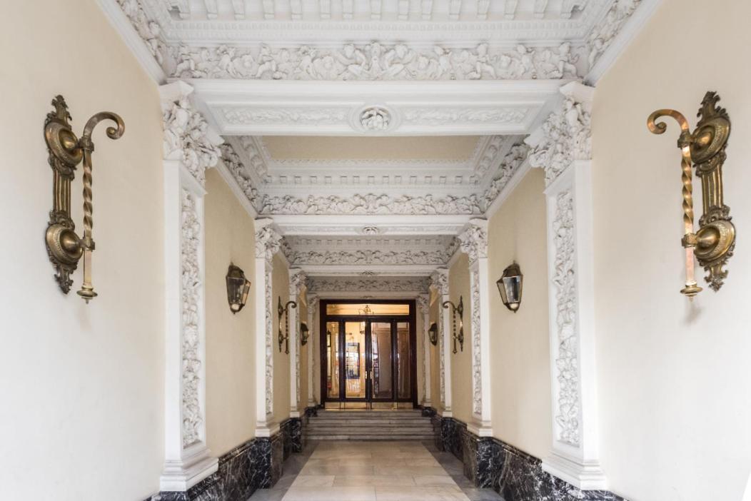 M&F 7 Rooms/7 Bathrooms Over Gran Via Madrid Eksteriør billede